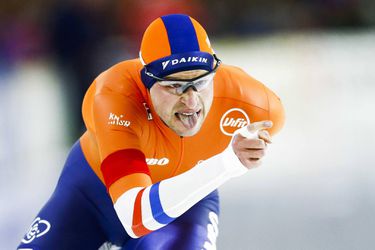 Opgeluchte Kramer pakt in Thialf meteen brons bij rentree, Roest grijpt het zilver