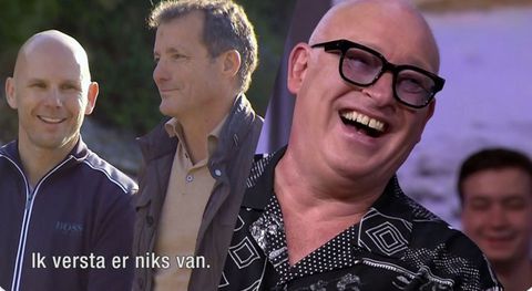 🎥 | Van der Gijp en Derksen gieren het uit om doofheid John de Bever in Expeditie Robinson