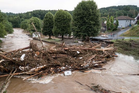 Zwaar noodweer in België veroorzaakt flinke schade op Formule 1-circuit Spa