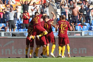 AS Roma is de baas in Rome na overwinning op Lazio in derby (video's)