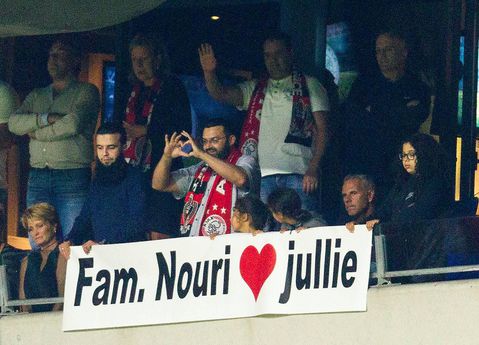 Familie Nouri komt er maar niet uit met Ajax en spant nu arbitragezaak aan