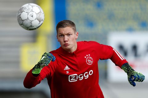 Kjell Scherpen vertrekt bij Ajax: doelman voor 4 jaar naar Brighton & Hove Albion