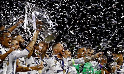 Baku en Madrid in de race voor Champions League-finale