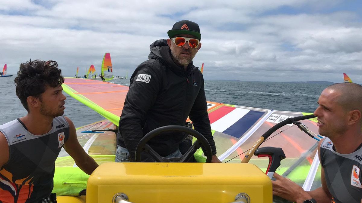 WK windsurfen strijd tussen Dorian en Kiran voor Spelen