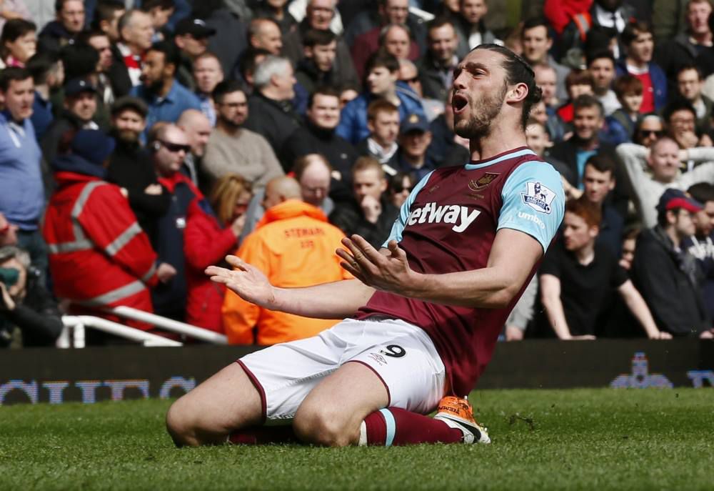 Crazy Carroll maakt einde aan titeldroom Arsenal