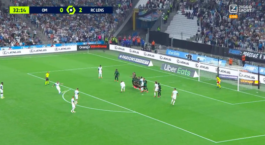 🎥 | Het regent mooie goals in Marseille: beauty van Lens, sublieme vrije trap Payet