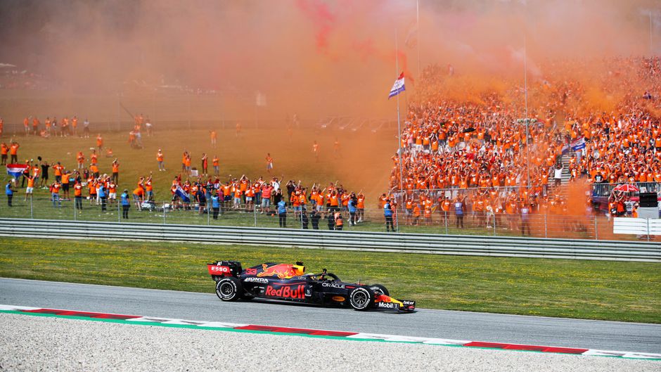 🎥 | Samenvatting! Check de masterclass van Max Verstappen bij GP van Oostenrijk