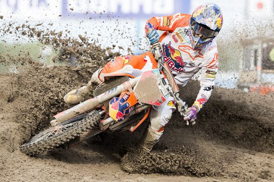 Herlings valt maar wint toch in Turkije, Coldenhoff 3e