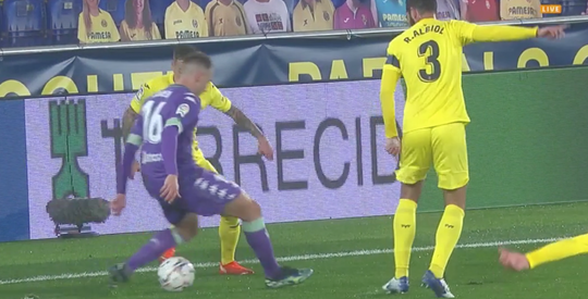 🎥 | Koekoek! Vieze panna bij Villarreal - Real Betis 🙈
