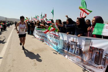 WTF! Vrouwen moeten apart lopen bij marathon in Iran
