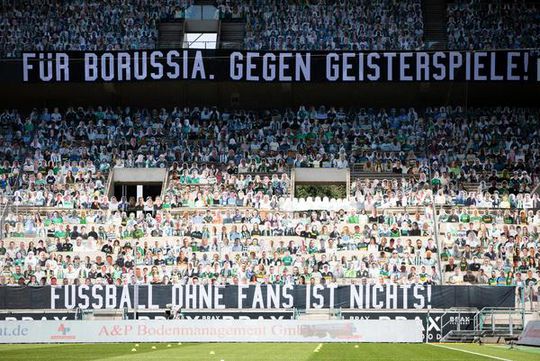 Gesprekken in Duitsland om supporters weer toe te laten in stadions