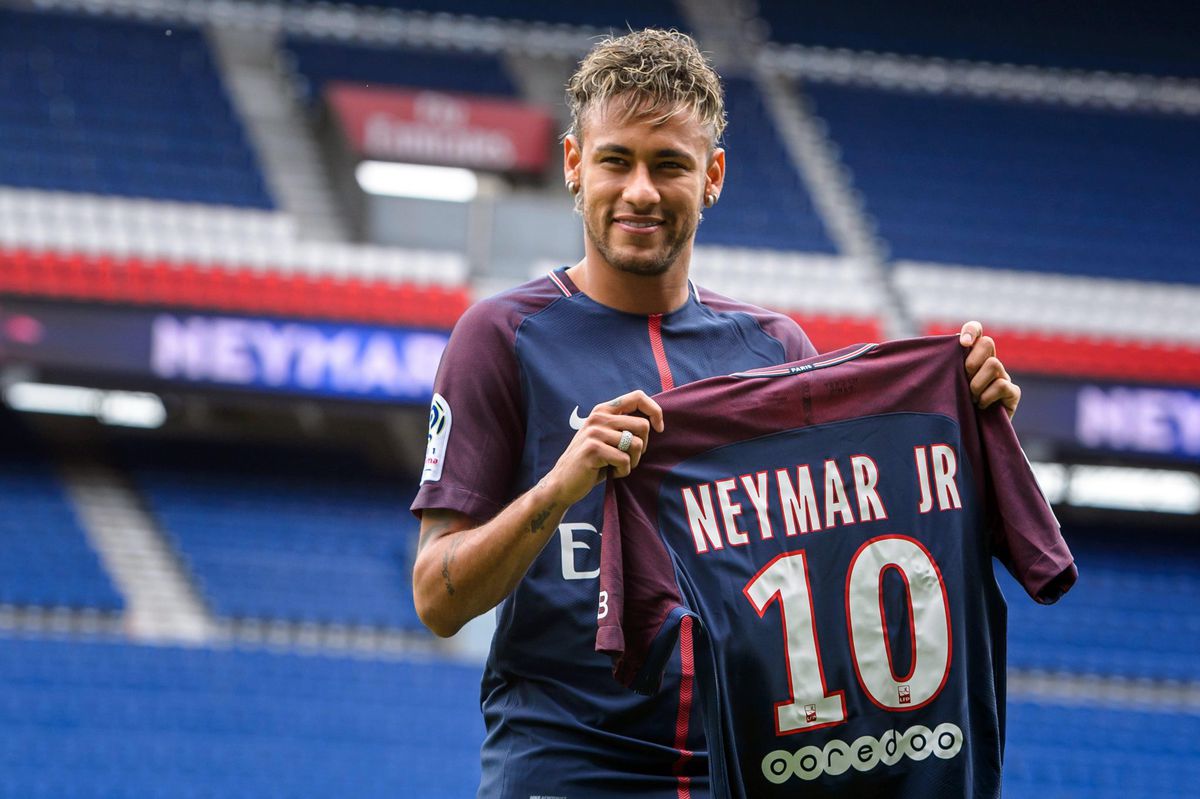 Hoge pief Barça voelt zich genaaid door Neymar