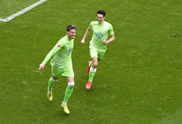 Wolfsburg verliest in het zicht van de haven ongeslagen thuisrecord, Wout Weghorst scoort wel weer