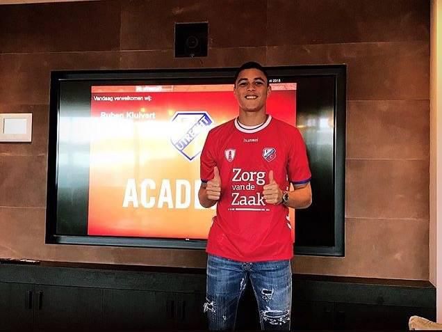 Broertje van Justin Kluivert is nu ook prof