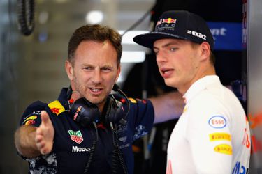 Horner weet het zeker: 'Max heeft alles in zich om grootse dingen te bereiken in deze sport'