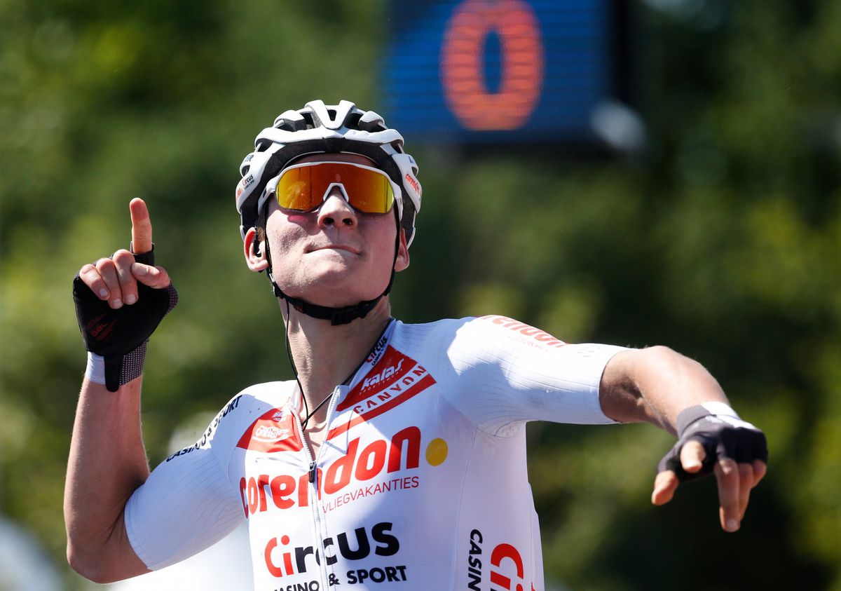 Mathieu van der Poel zegt af voor wereldbeker veldrijden in VS