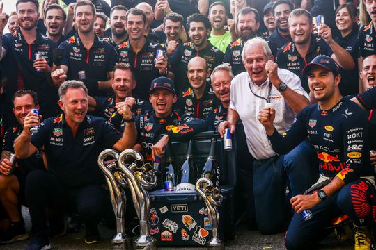 'Red Bull-teambaas Christian Horner wil Helmut Marko dumpen, ultimatum Pérez'