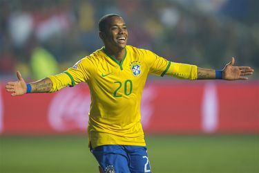 Robinho heeft nieuwe club maar blijft in Turkije voetballen