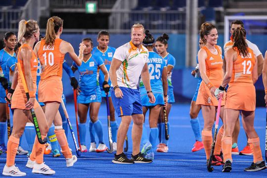 Sjoerd Marijne is de beste hockeycoach ter wereld in 2021, Alyson Annan 2e