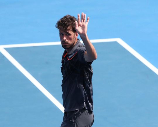 Held! Haase gebruikt onderhandse service op ATP-toernooi in Auckland (video)