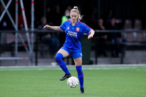 Vrouwen FC Twente na knotsgekke slotfase door in Champions League