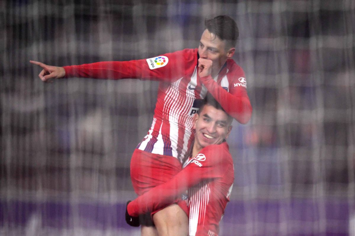 Arias maakt 1e goal voor Atlético bij winst op Huesca (video's)