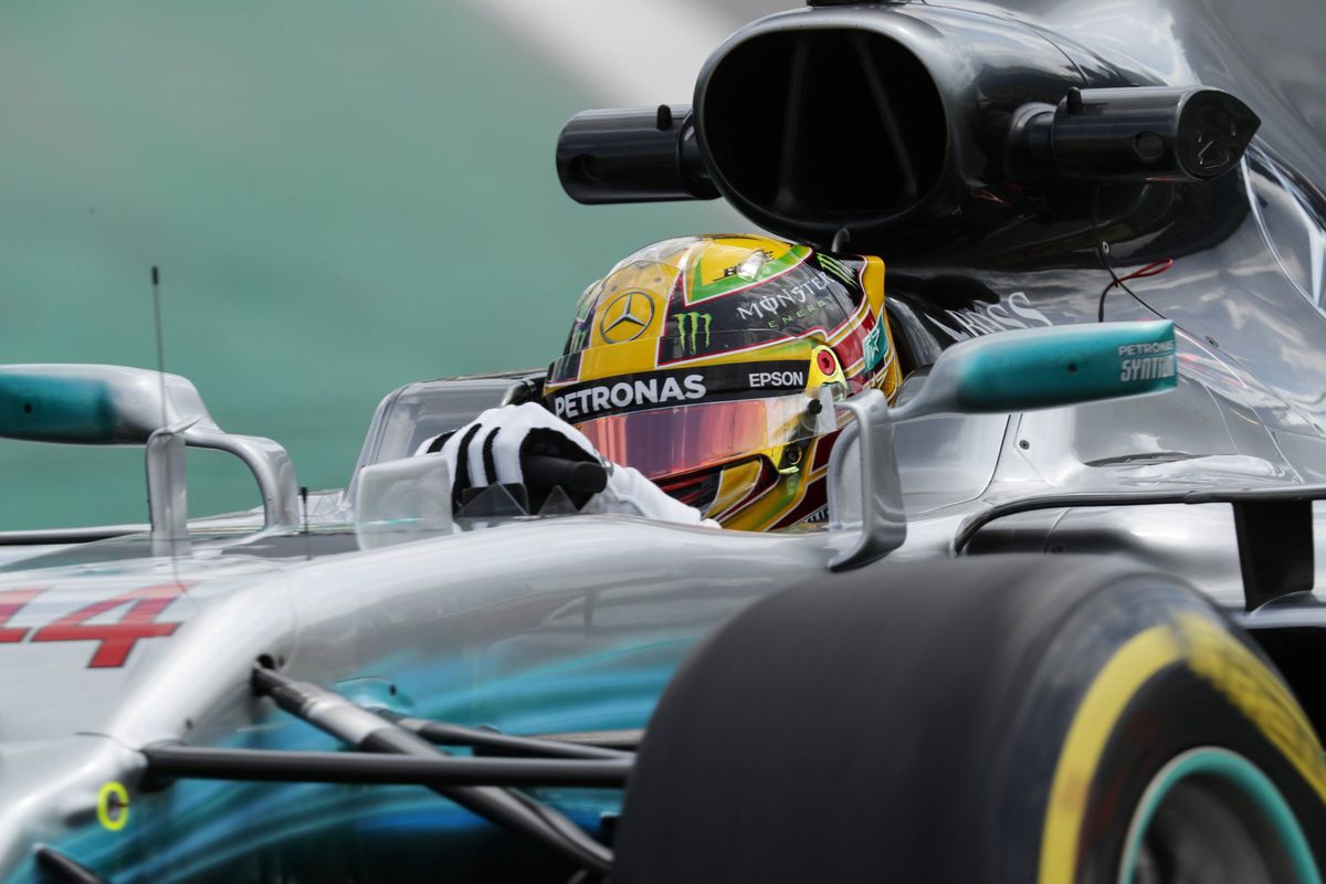 Hamilton kijkt met respect naar aantal F1-overwinningen van 'Schumi'