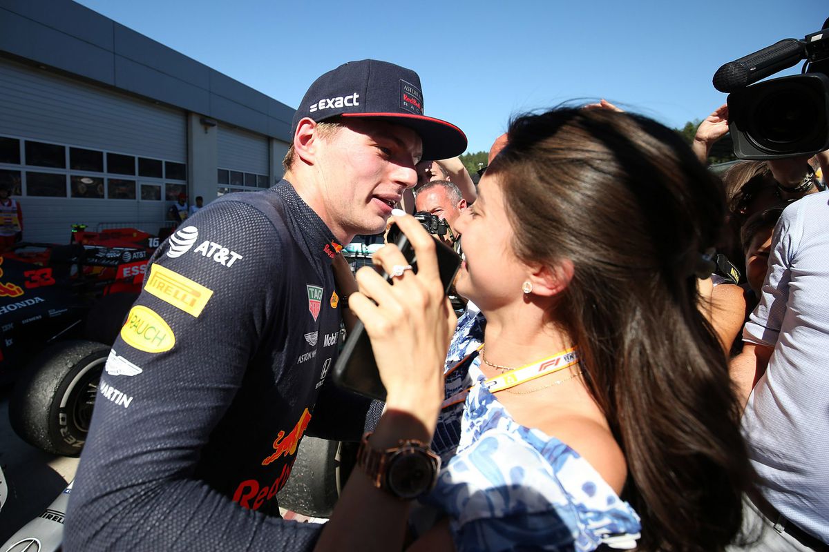 Zo werd Max Verstappen aan zijn vriendin Dilara Sanlik gekoppeld