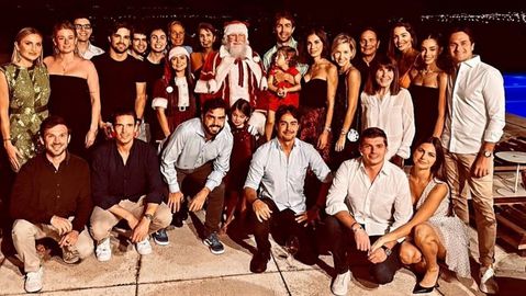 Max Verstappen duikt met kerst op in kartcentrum: racen met schoonfamilie