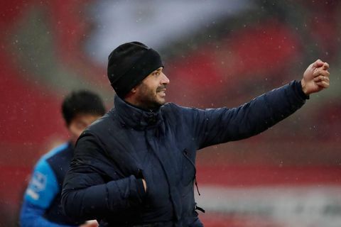 Trainer van AZ hunkert naar eerste topper: 'Misschien wel te vergelijken met wedstrijden tegen Napoli en Sociedad'