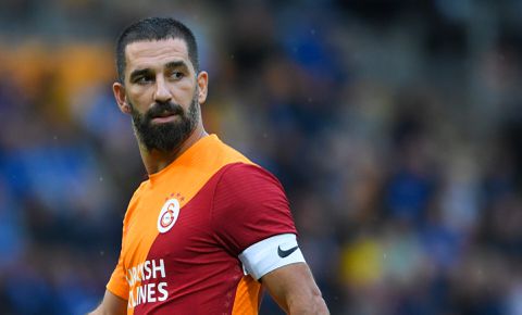 Arda Turan slachtoffer van oplichting: 13 miljoen kwijtgeraakt