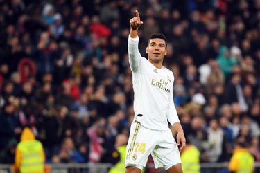 🎥 | Uitblinkende Casemiro houdt titelstrijd in Spanje spannend