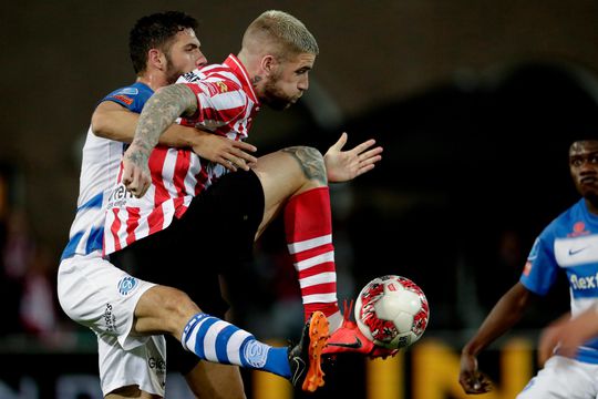 De Graafschap wint door late pingel uitduel bij Sparta