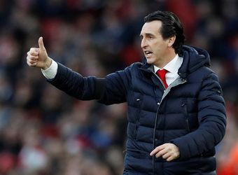 Ouch: Arsenal neemt 'talent' over van slechtste profclub van Roemenië