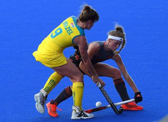 Sterke reeks overwinningen hockeysters ten einde, mannen pakken wel de zege (video's)