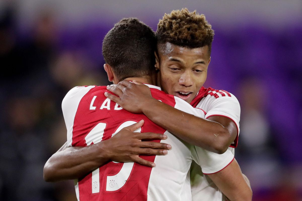 Ajax geeft duidelijkheid over transfer Neres