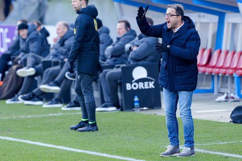 Petrovic pakt volle buit bij debuut: ‘Als je niet zenuwachtig bent, ben je een plant’