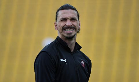 Flinke schorsing dreigt voor Zlatan: UEFA start onderzoek naar link met gokkantoor