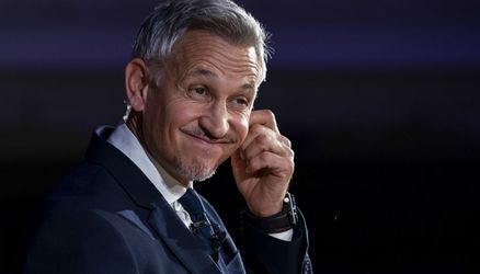 Gary Lineker gaat helemaal los over de VAR: 'Vermoordt het voetbal!'