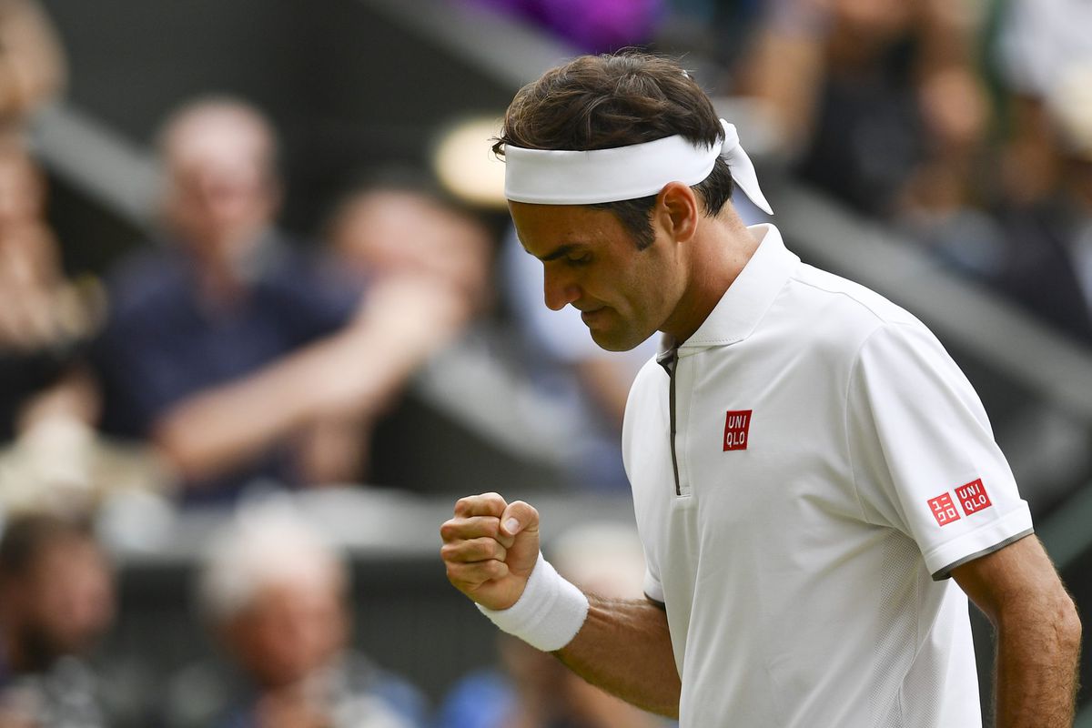 Federer naar halve finales na 100ste overwinning ooit op Wimbledon