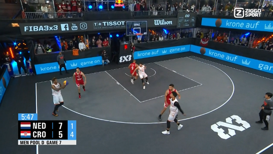 🎥 | Basketballers 3x3 naar kwartfinale OKT, vrouwen eruit