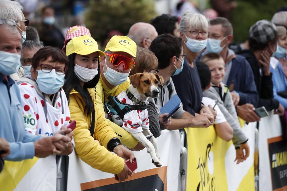Op deze stukken parcours moeten toeschouwers van de Tour de France verplicht een mondkapje op