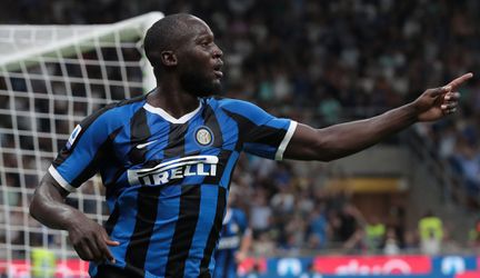 Inter swingt dankzij drie ongelofelijk lekkere goals en een treffer van Lukaku voorbij Lecce (video)