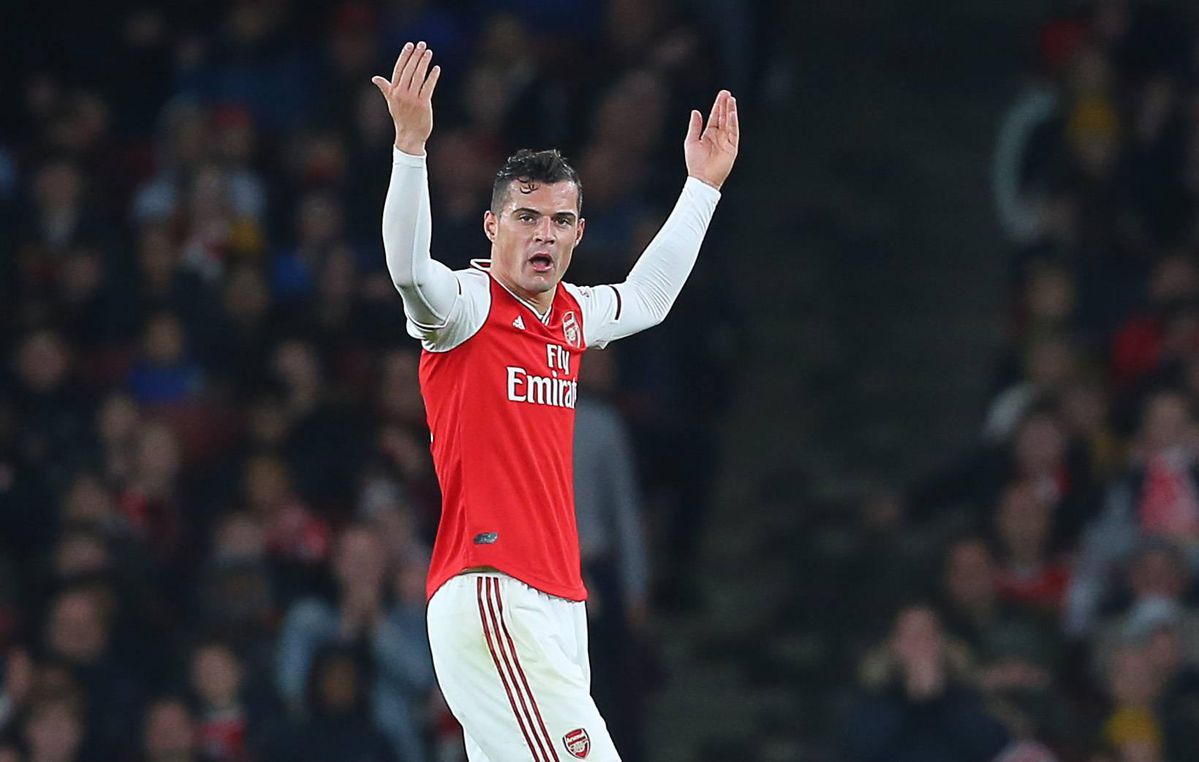 Granit Xhaka over woede: 'Fans wensen mijn vrouw dood en mijn dochter kanker toe'