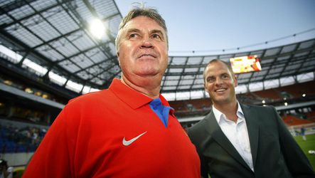 'Hiddink topkandidaat om De Boer op te volgen in Milaan'