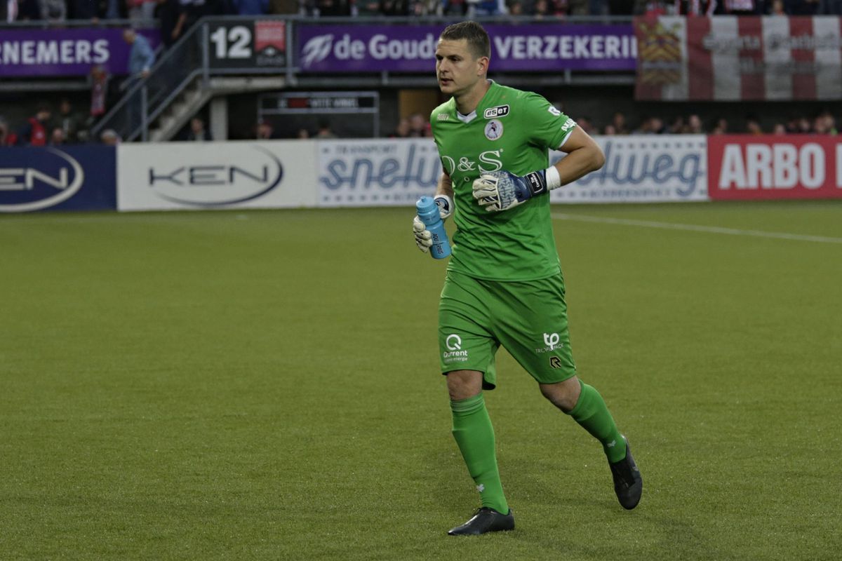 Sparta-doelman Coremans vader geworden op dag van play-off-finale