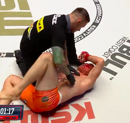 🎥 | Jason Radcliffe slaat Poolse MMA-thuisvechter bloederig KO bij KSW64