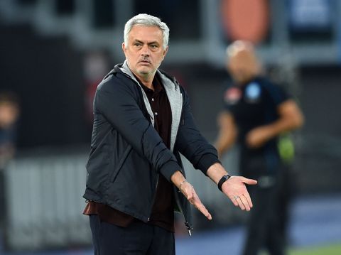💰💰💰 | José Mourinho bij Roma weer op weg naar ontslagvergoeding: dit verdiende hij al