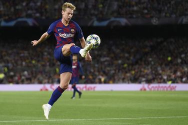 De Jong is terug op trainingsveld Barça, maar mist nog wel de derby