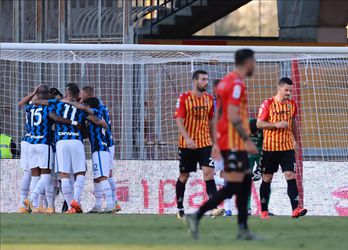 🎥 | Bijzonder leuke eerste helft bij Benevento-Inter: 5 goals